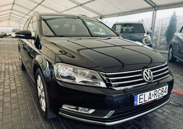 Volkswagen Passat cena 29900 przebieg: 230000, rok produkcji 2012 z Bieruń małe 704